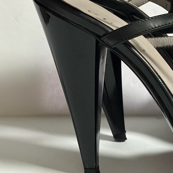 Gucci Elegant Black Stiletto Pointed-Toe Slingback Pumps Size 7 1/2 - Picture 10 of 15